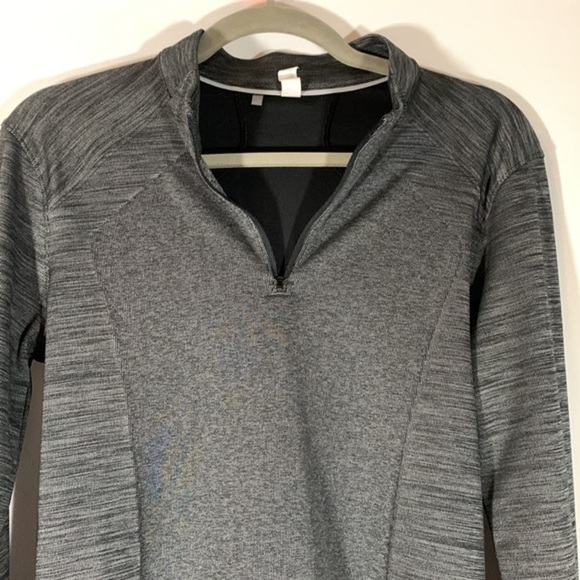 Under Armour Grey Quarter Zip Sweater Top - Picture 2 of 9
